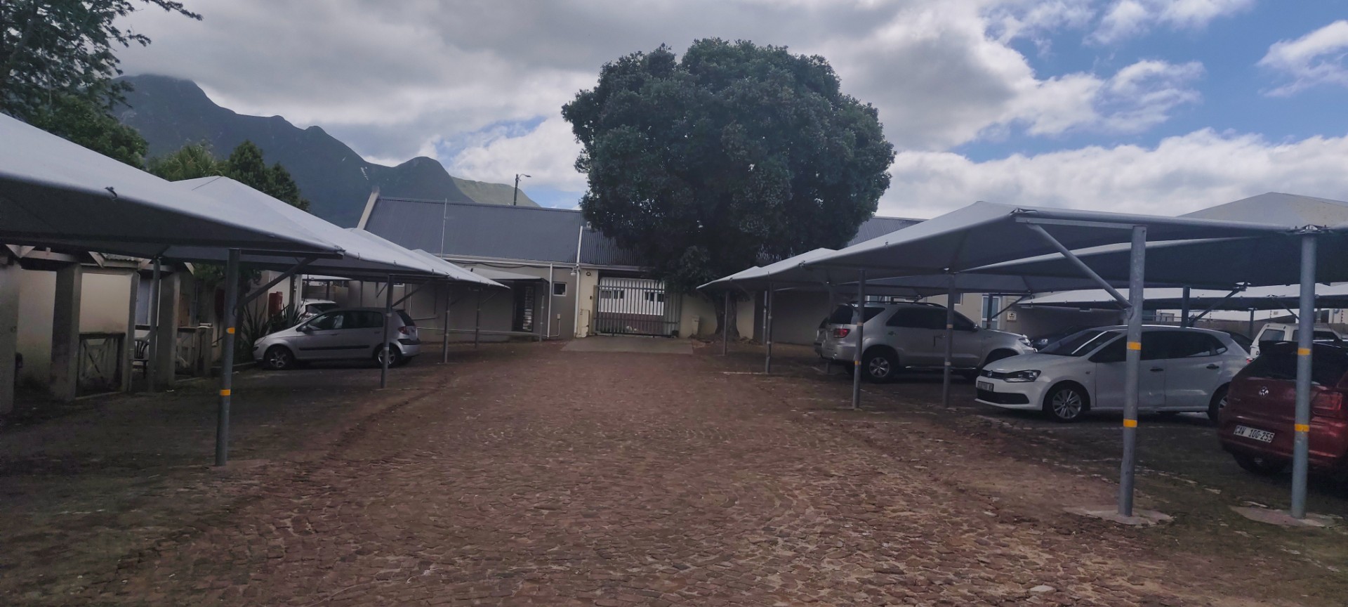 One Bedroom Apartment To Rent in Dormhels Drift, George