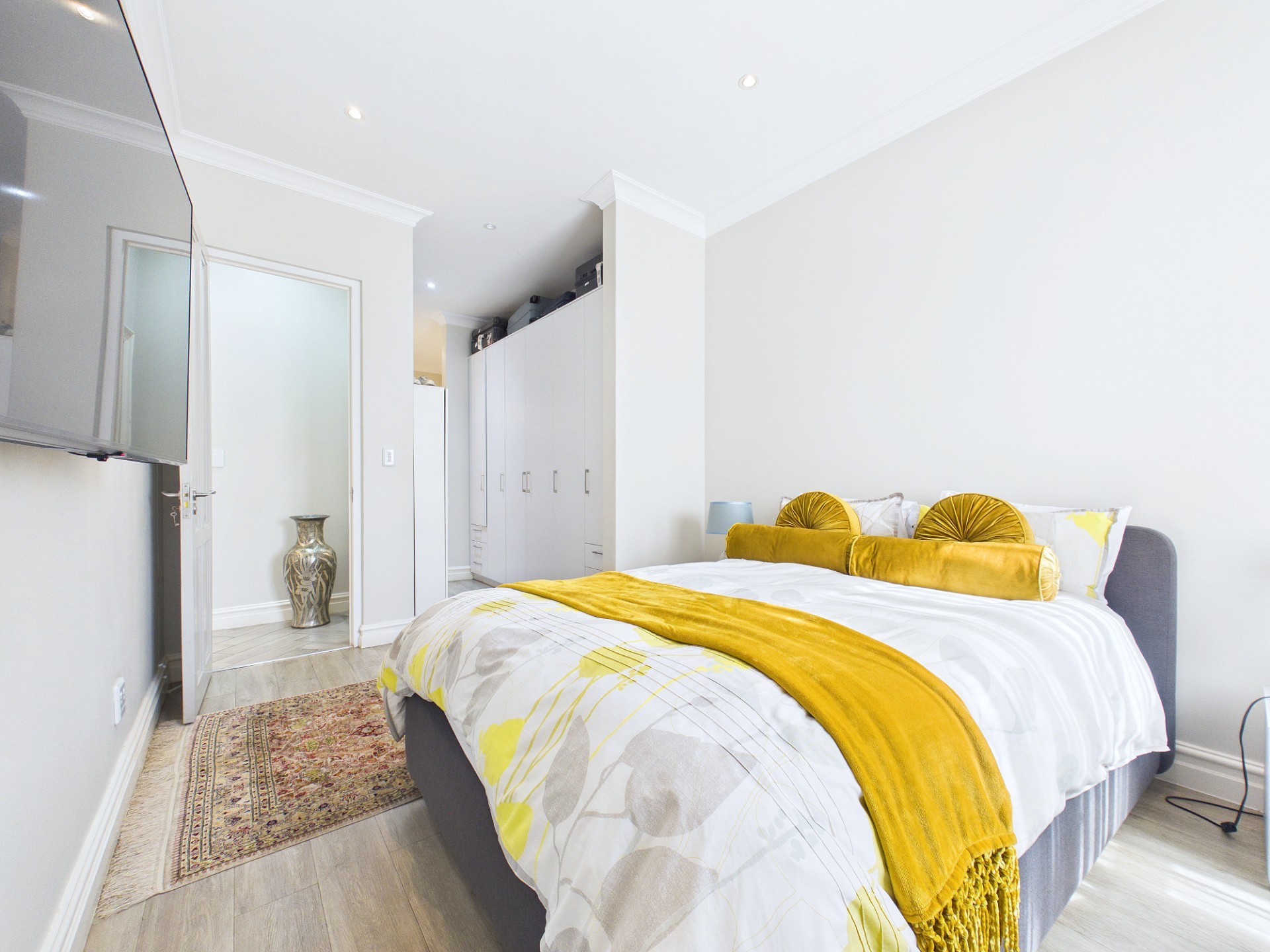 Bryanston Hotel-Style Penthouse Bliss