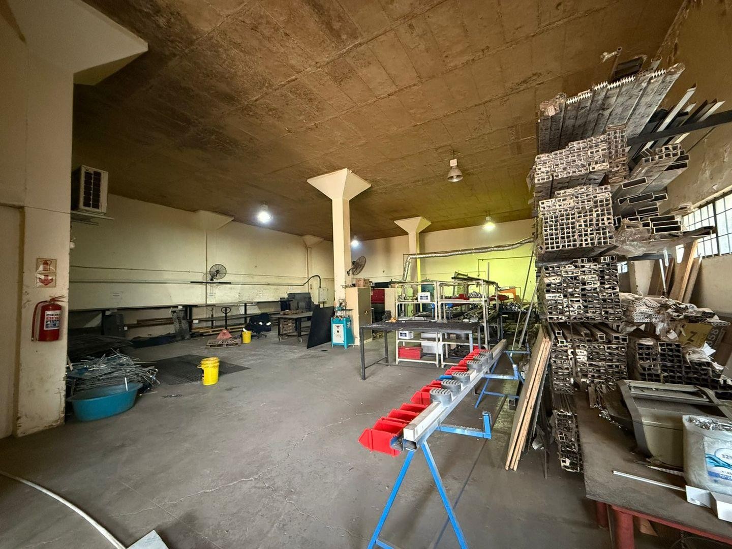 Industrial Property for sale in Briardene, Durban, KwaZulu Natal, 538 m²