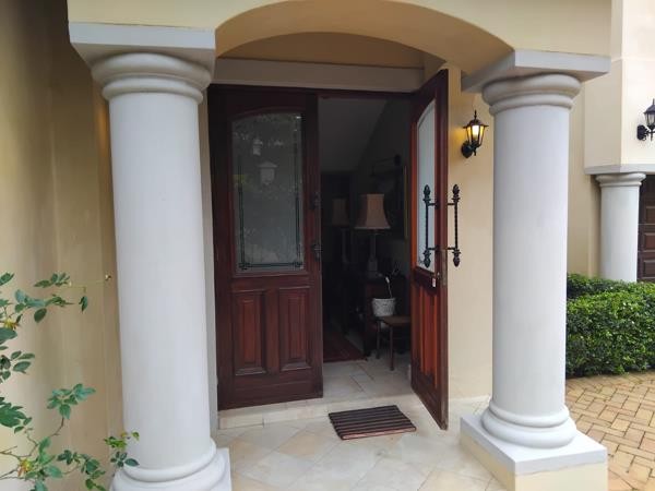 Townhouse For Sale in Westville, KwaZulu Natal