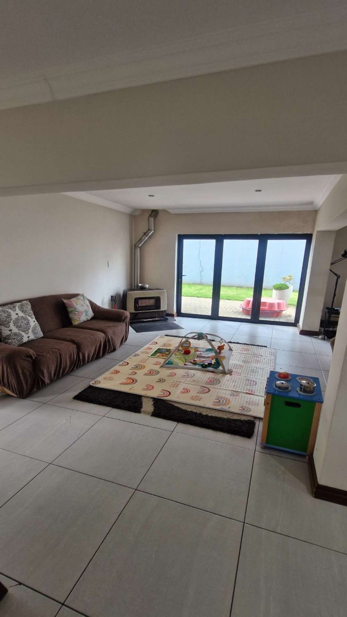 Modern Family Home in Northcliff with Exceptional Space and Potential Standard Bank Easy Sell