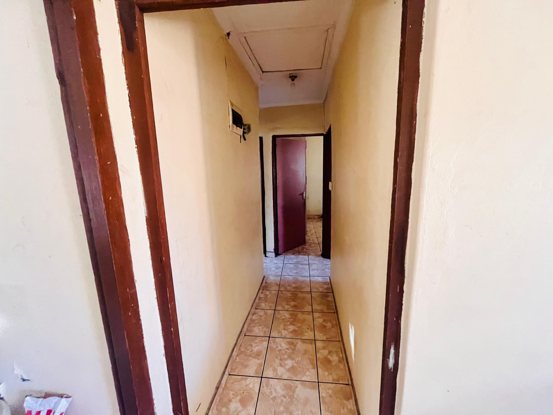 Bondable 3-bedroom house