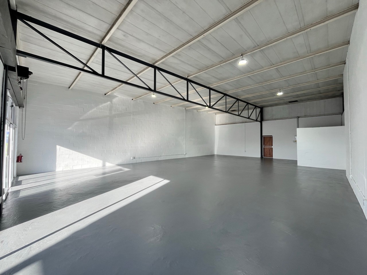 183m² Retail / Showroom Space TO LET | Okavango Junction | Brackenfell