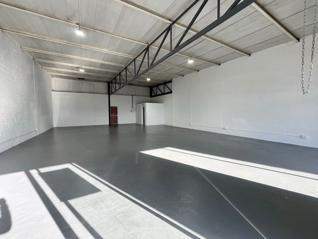 183m² Retail / Showroom Space TO LET | Okavango Junction | Brackenfell