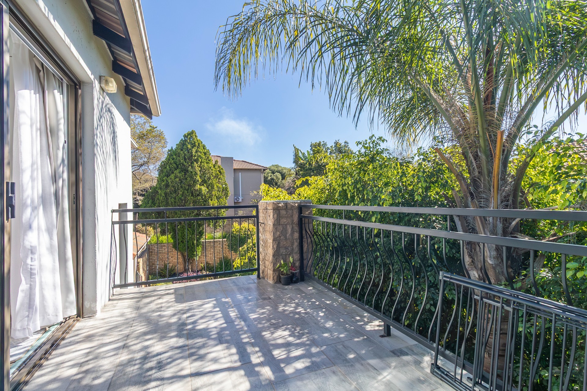 Warm, Spacious Family Living in a Secure Northgate Estate