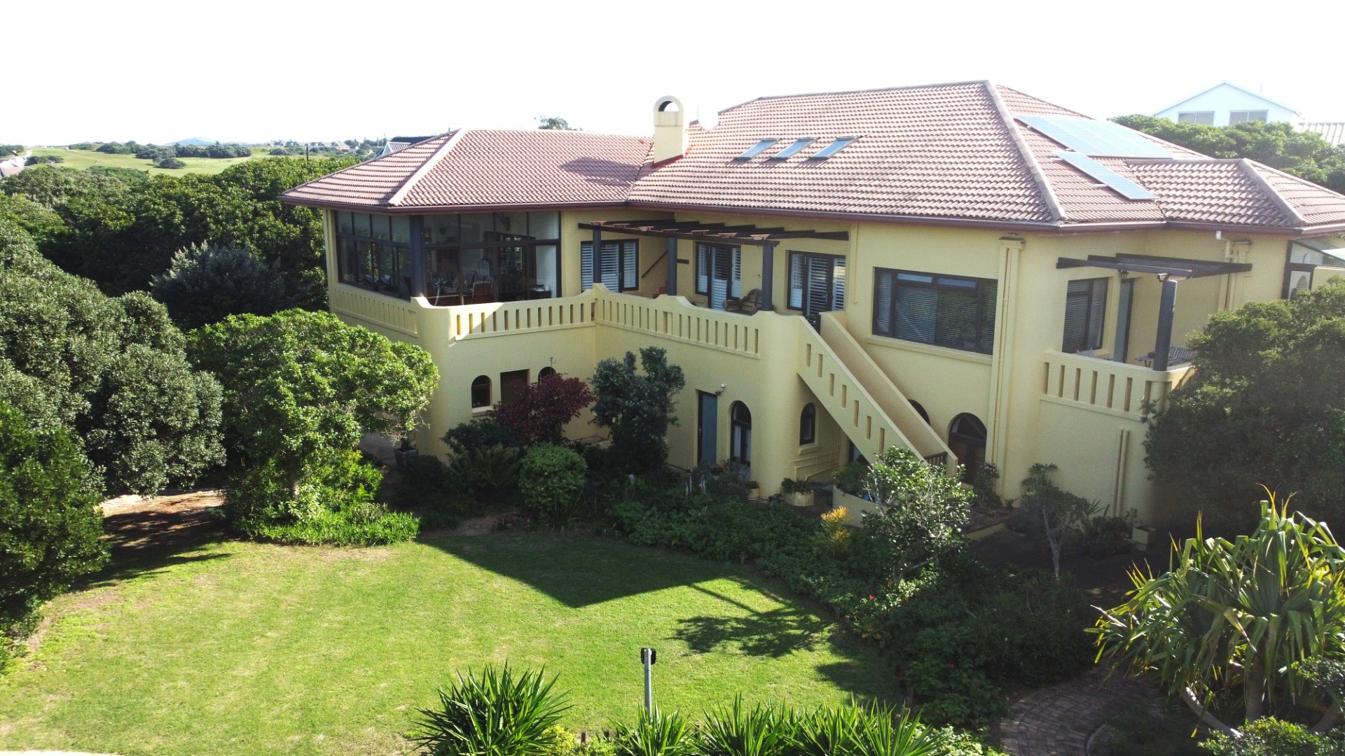 Seven Bedroom House in West Beach Port Alfred