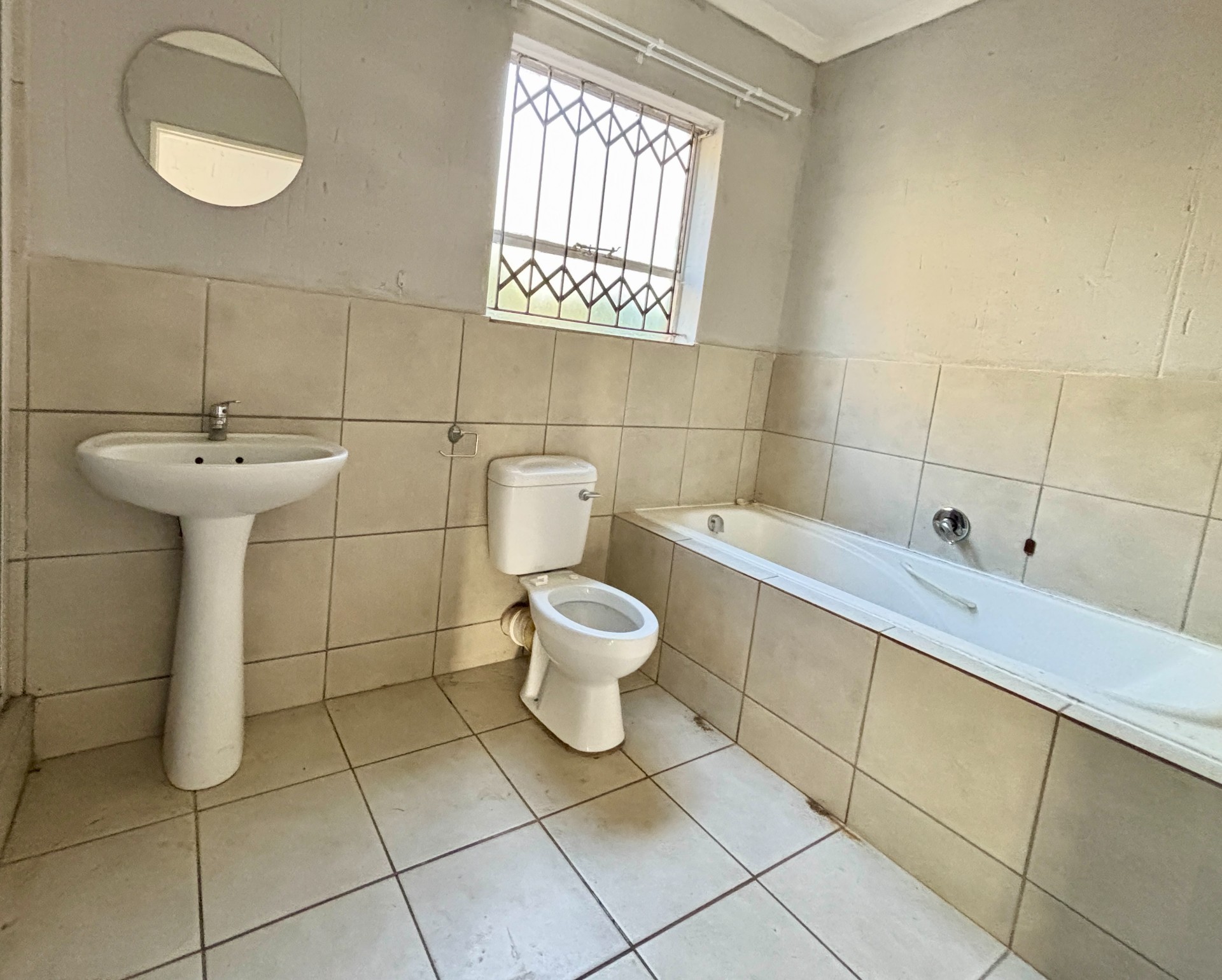 For rent - 3 bedroom townhouse, Bonanne