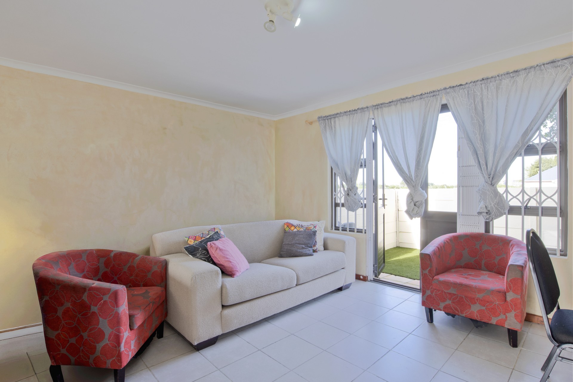 Charming Duplex in the Heart of Blouberg Sands