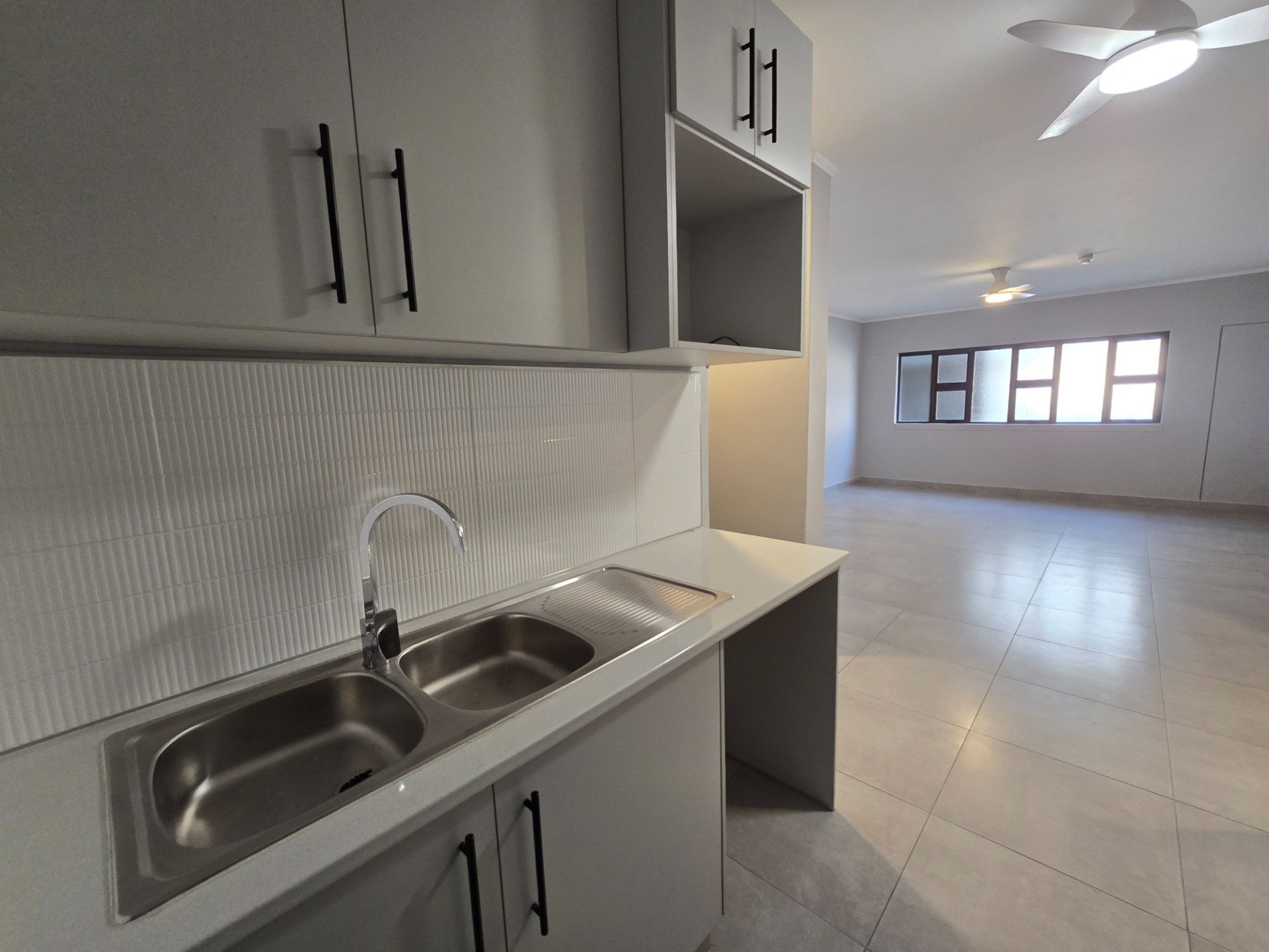 Apartment To Rent in Sinoville, Pretoria