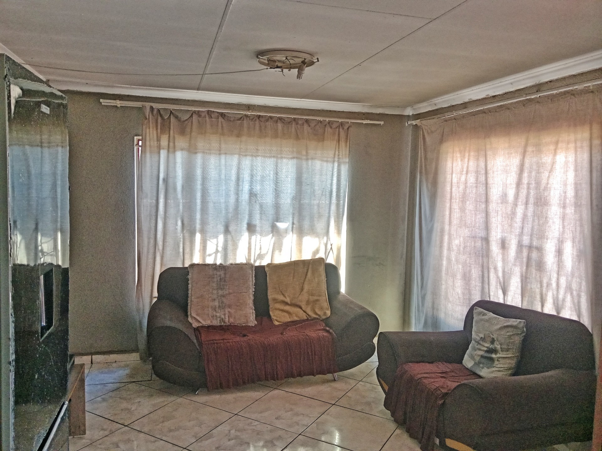 Spacious and Affordable 3 Bedroom House For Sale in Soshanguve VV, Soshanguve