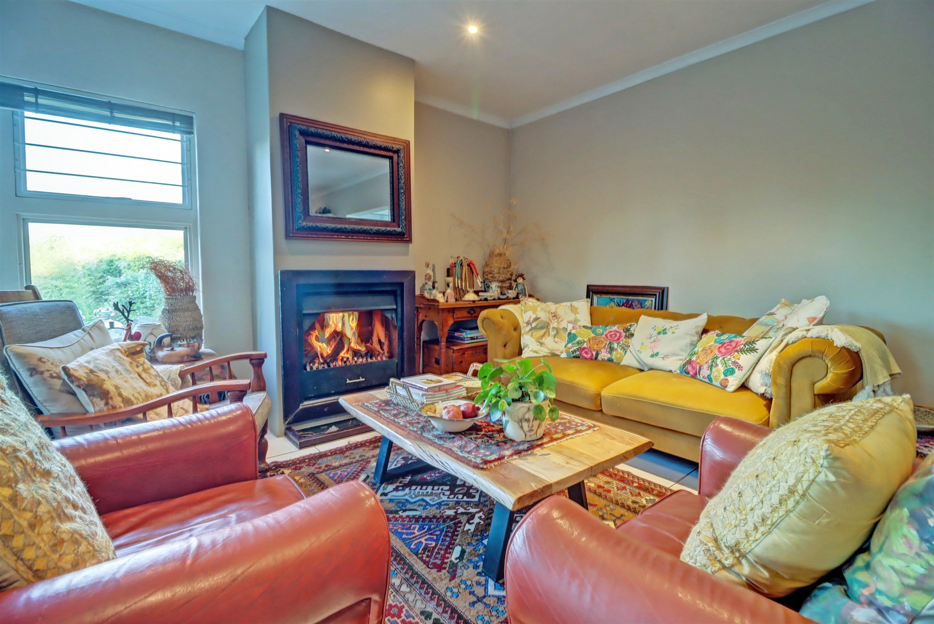 3 BEDROOM HOUSE WITH A VIEW For Sale in Waterkloof Ridge, Pretoria