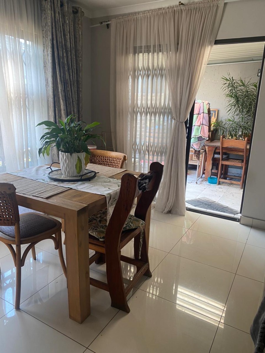 Apartment To Rent in Parkrand, Boksburg