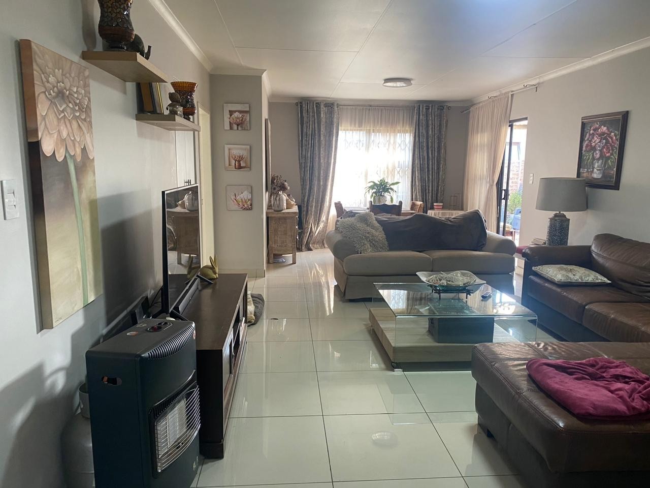 Apartment To Rent in Parkrand, Boksburg