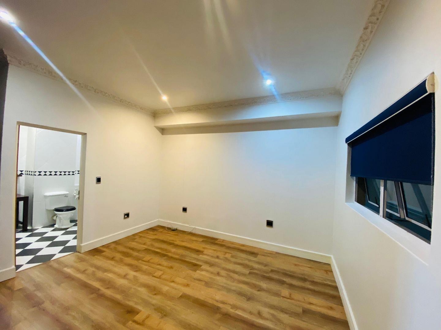 Apartment To Rent in Essenwood Durban KwaZulu Natal
