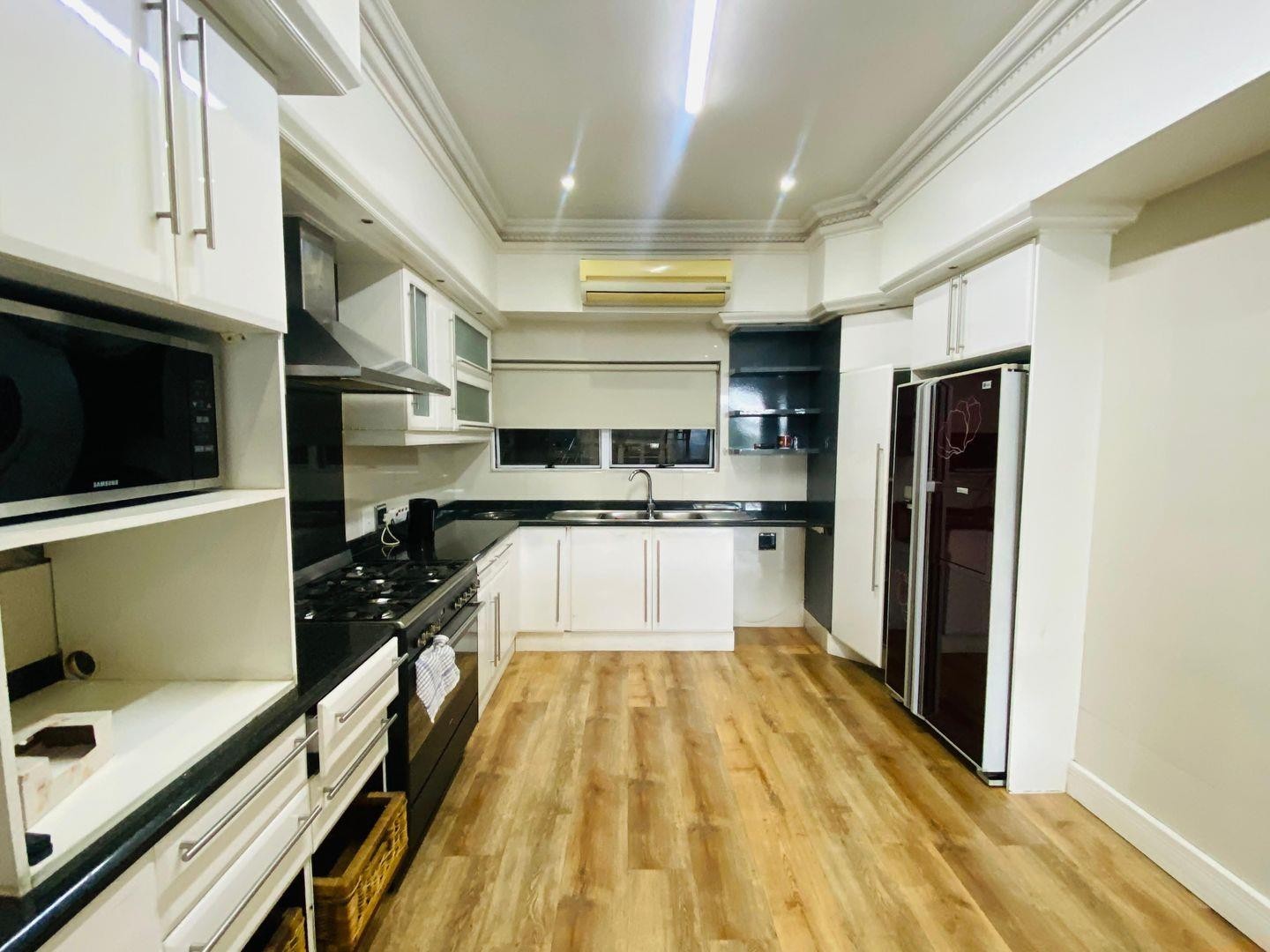 Apartment To Rent in Essenwood Durban KwaZulu Natal