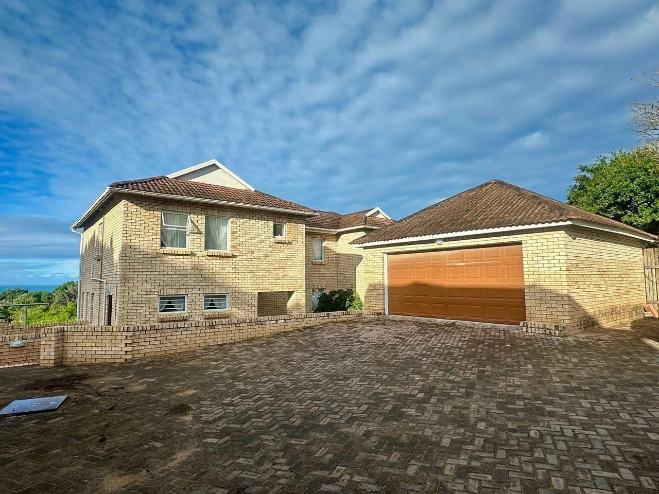 4 bedrooms of which 2 are ensuite