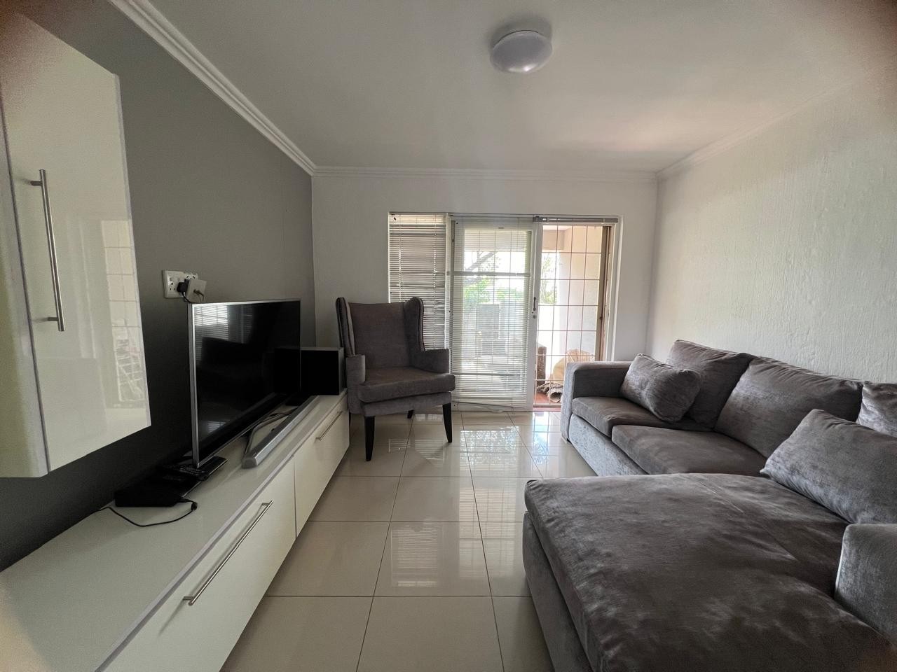 1 bedroom ground floor apartment