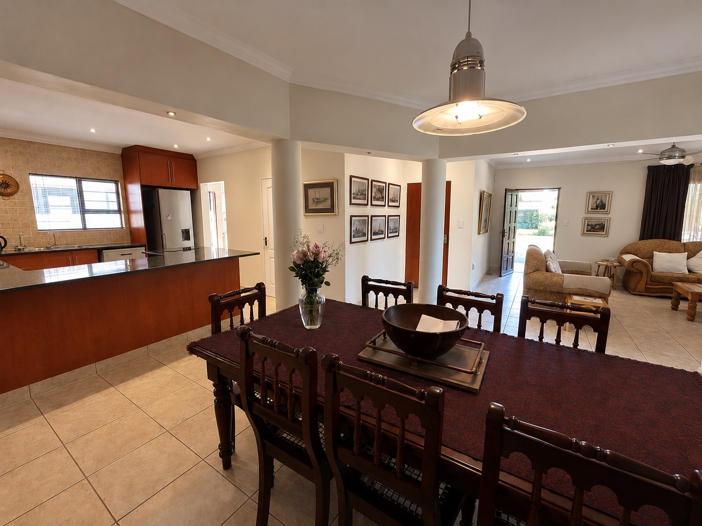 Spacious 3-Bedroom Family Home with Jacuzzi in Secure Complex