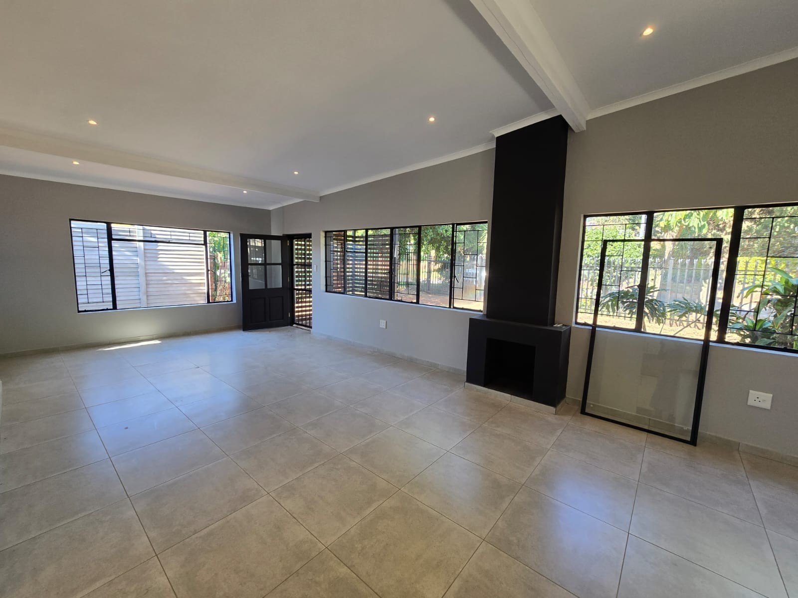 House For Sale in Magalieskruin, Pretoria