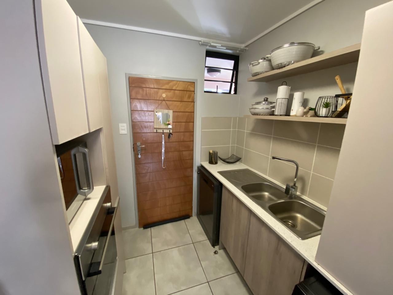 2 bedroom Apartment For Sale in Amberfield, Centurion