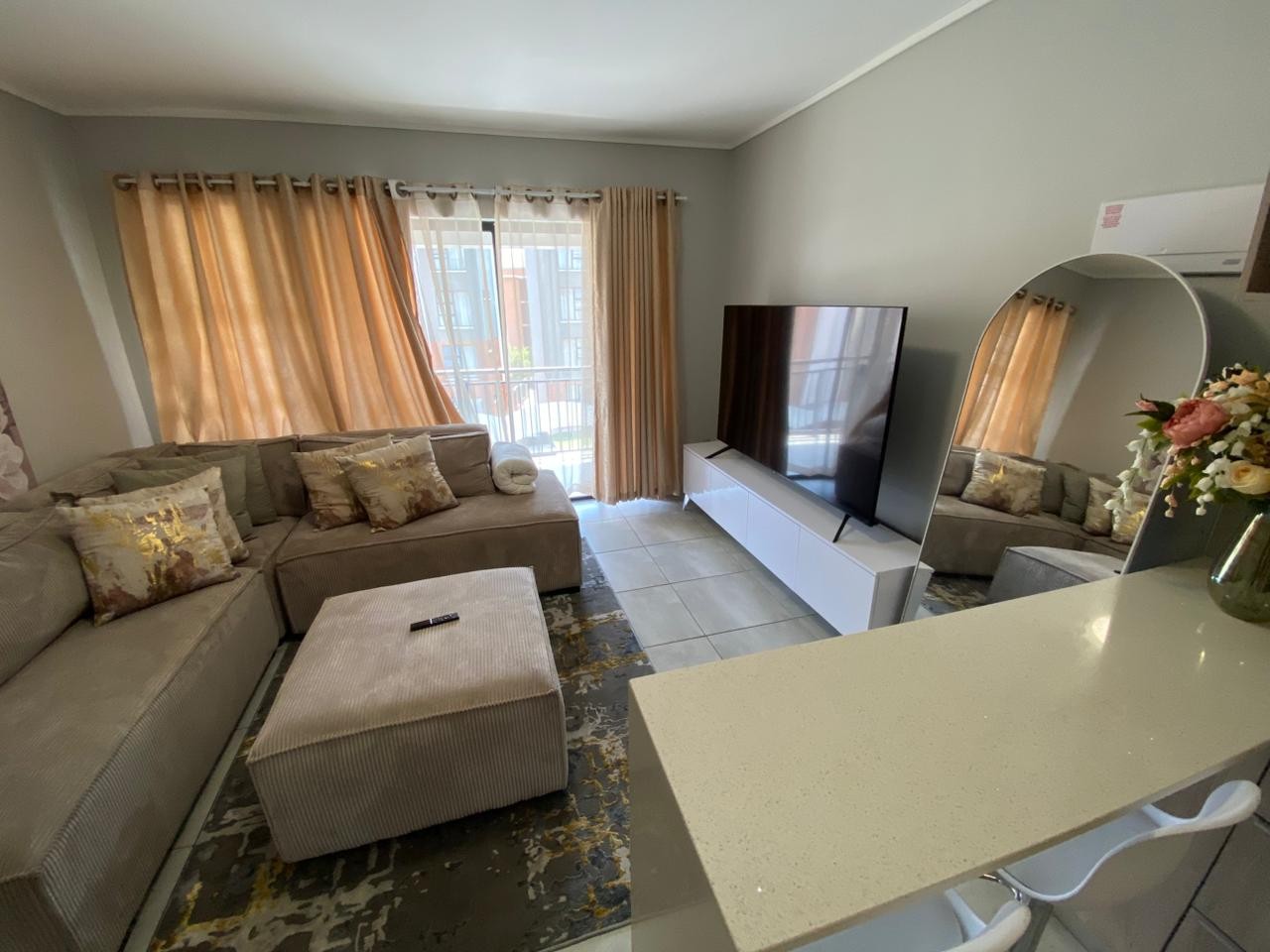 2 bedroom Apartment For Sale in Amberfield, Centurion