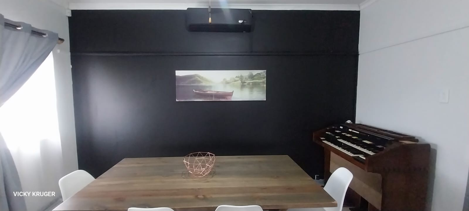 A Place to Hang Your Heart: Impeccable Family Living with Premium Flatlet in Cassandra, Kimberley