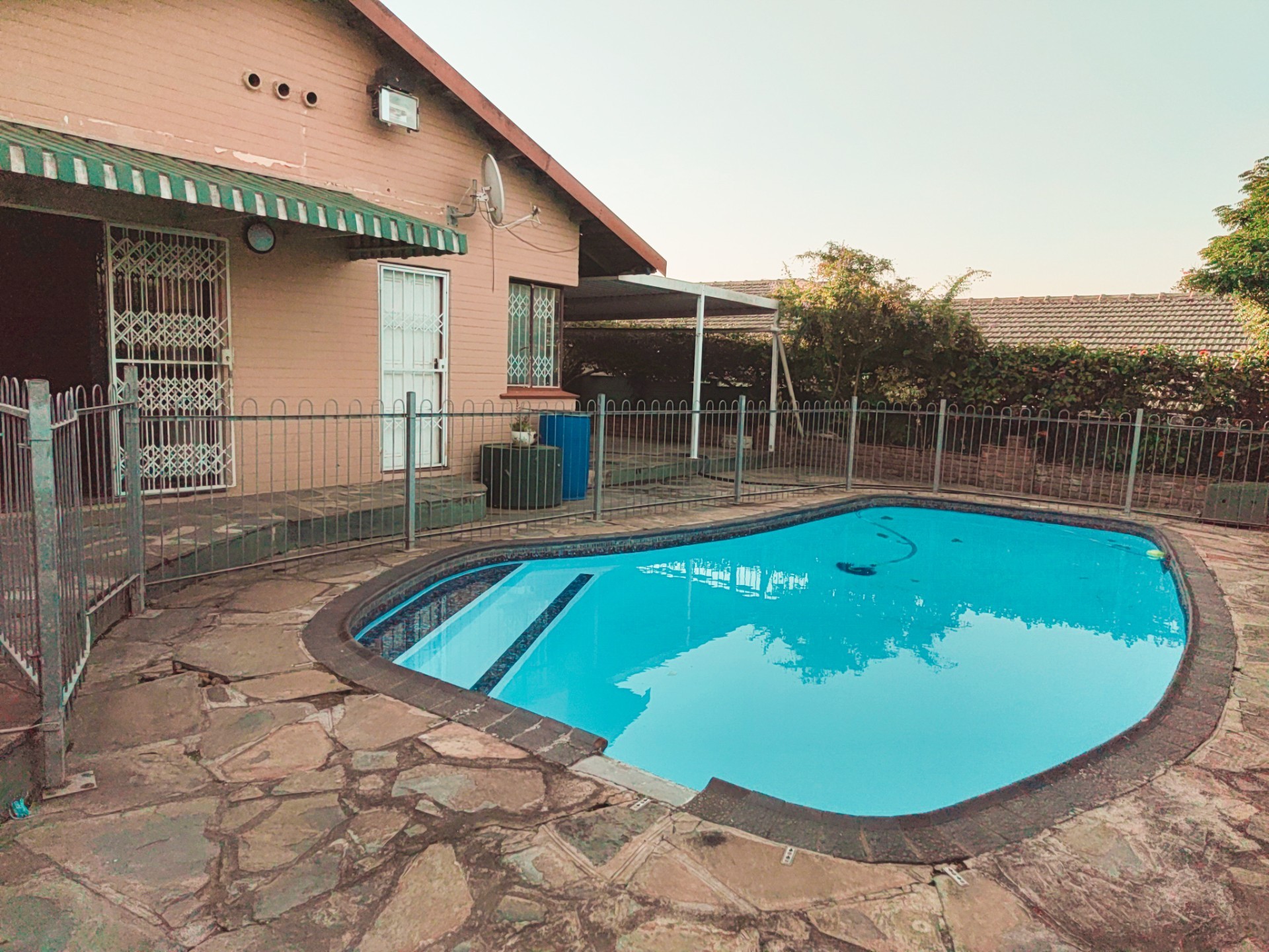 House For Sale in Pinelands, Pinetown, KwaZulu Natal
