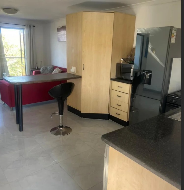 Apartment For Sale in Montclair, Durban, KwaZulu Natal