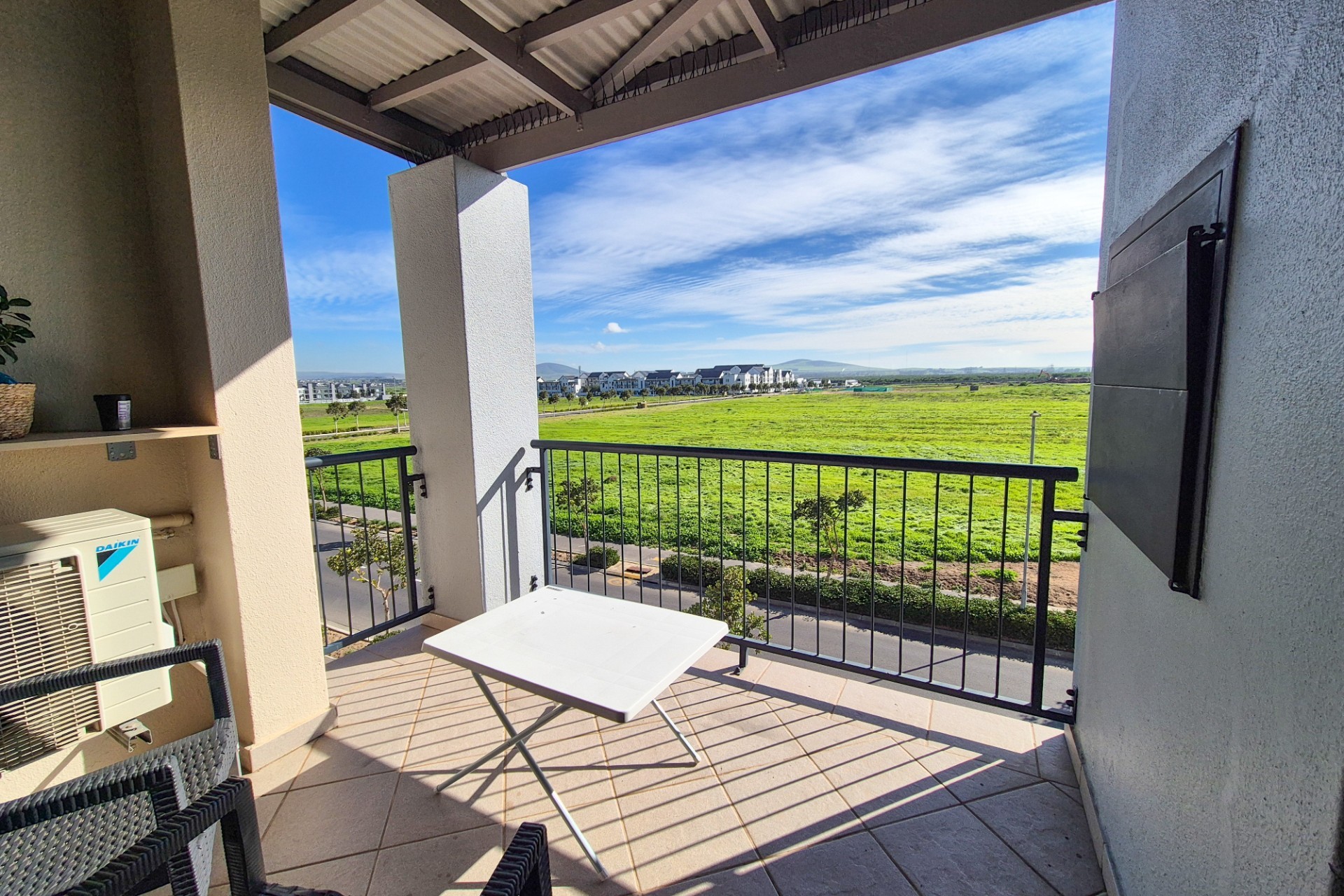 Apartment For Sale in Buh Rein Estate, Kraaifontein