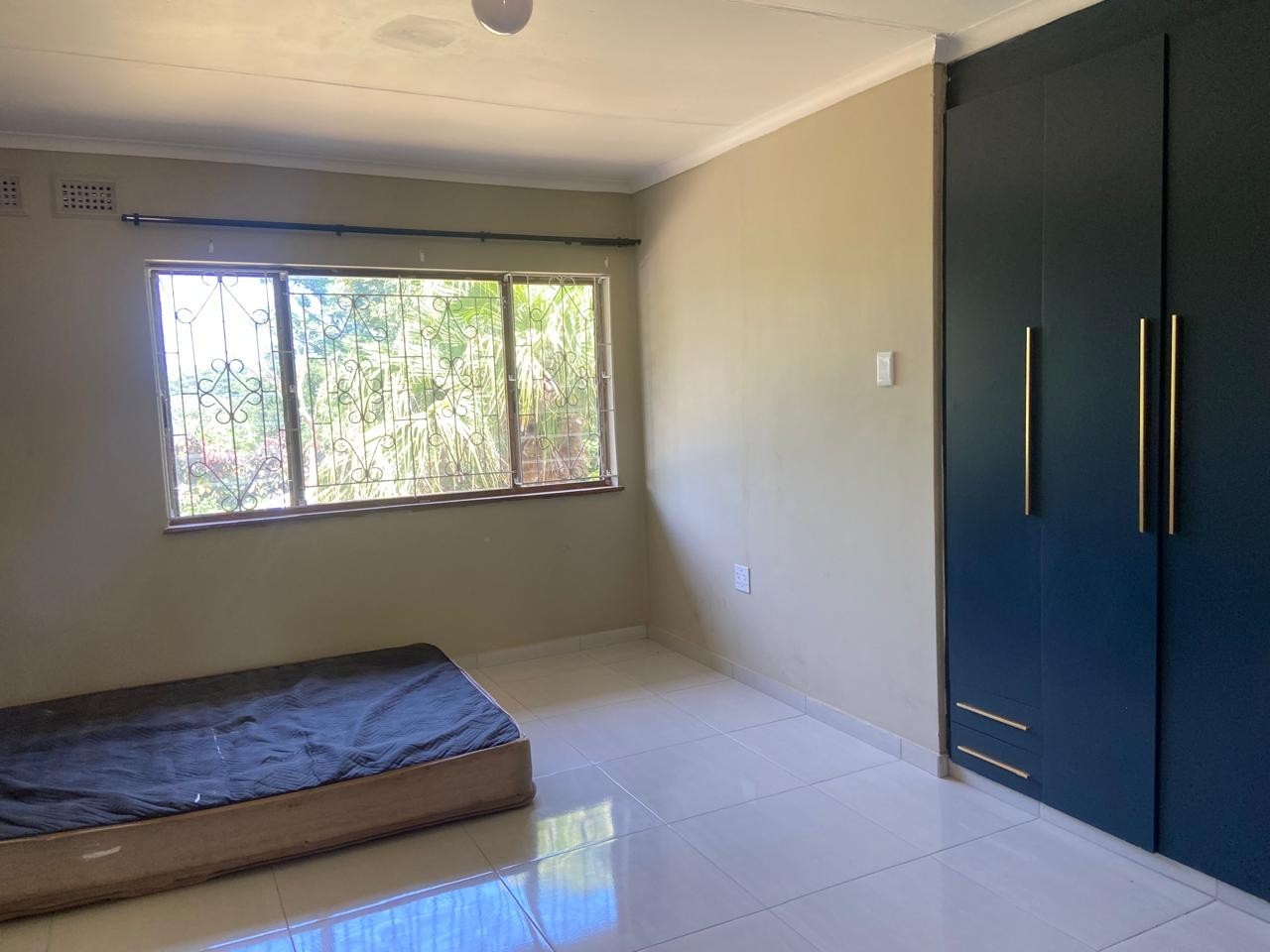 Cottage To Rent in Athlone Park, Amanzimtoti, KwaZulu Natal