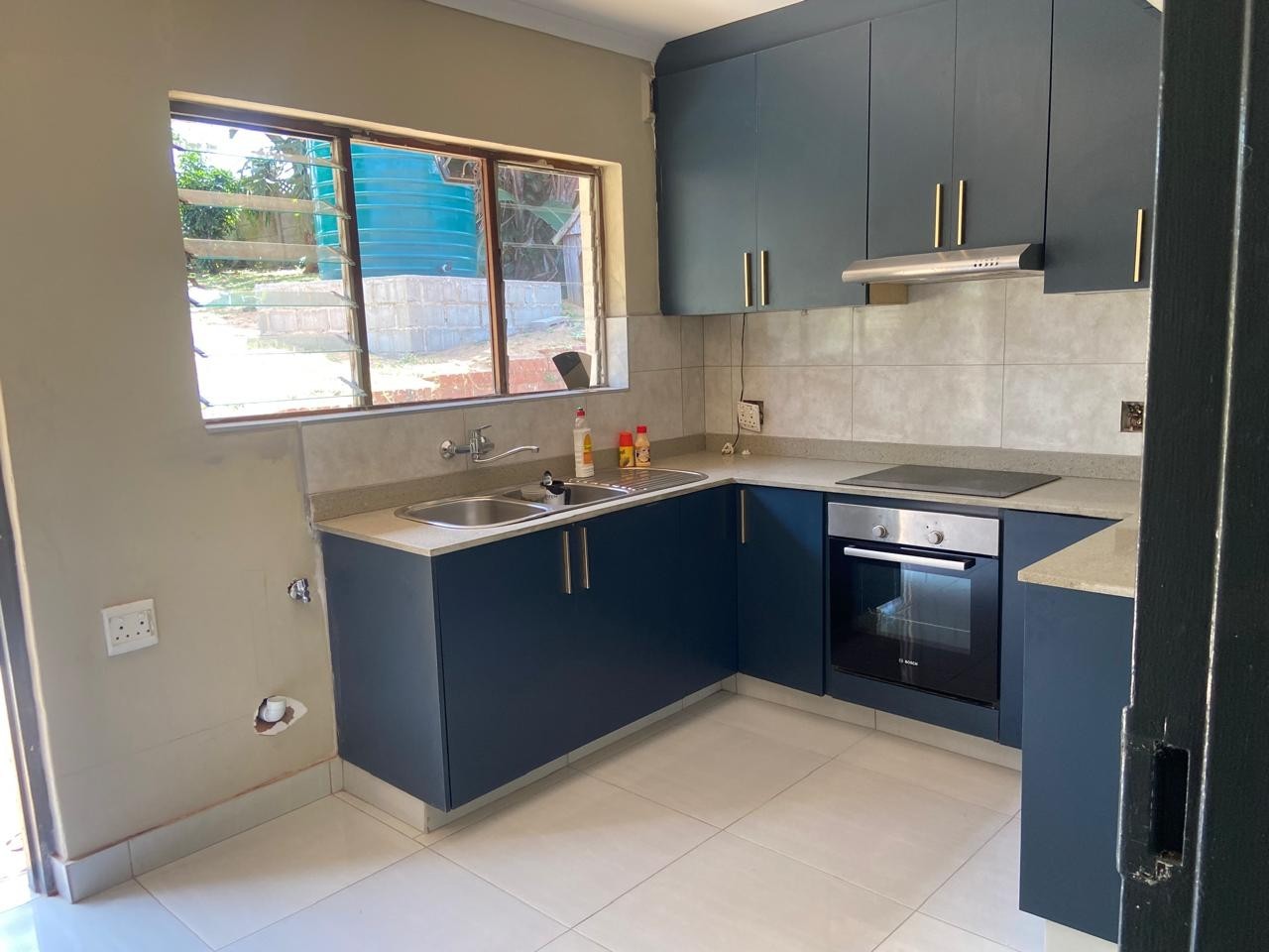 Cottage To Rent in Athlone Park, Amanzimtoti, KwaZulu Natal