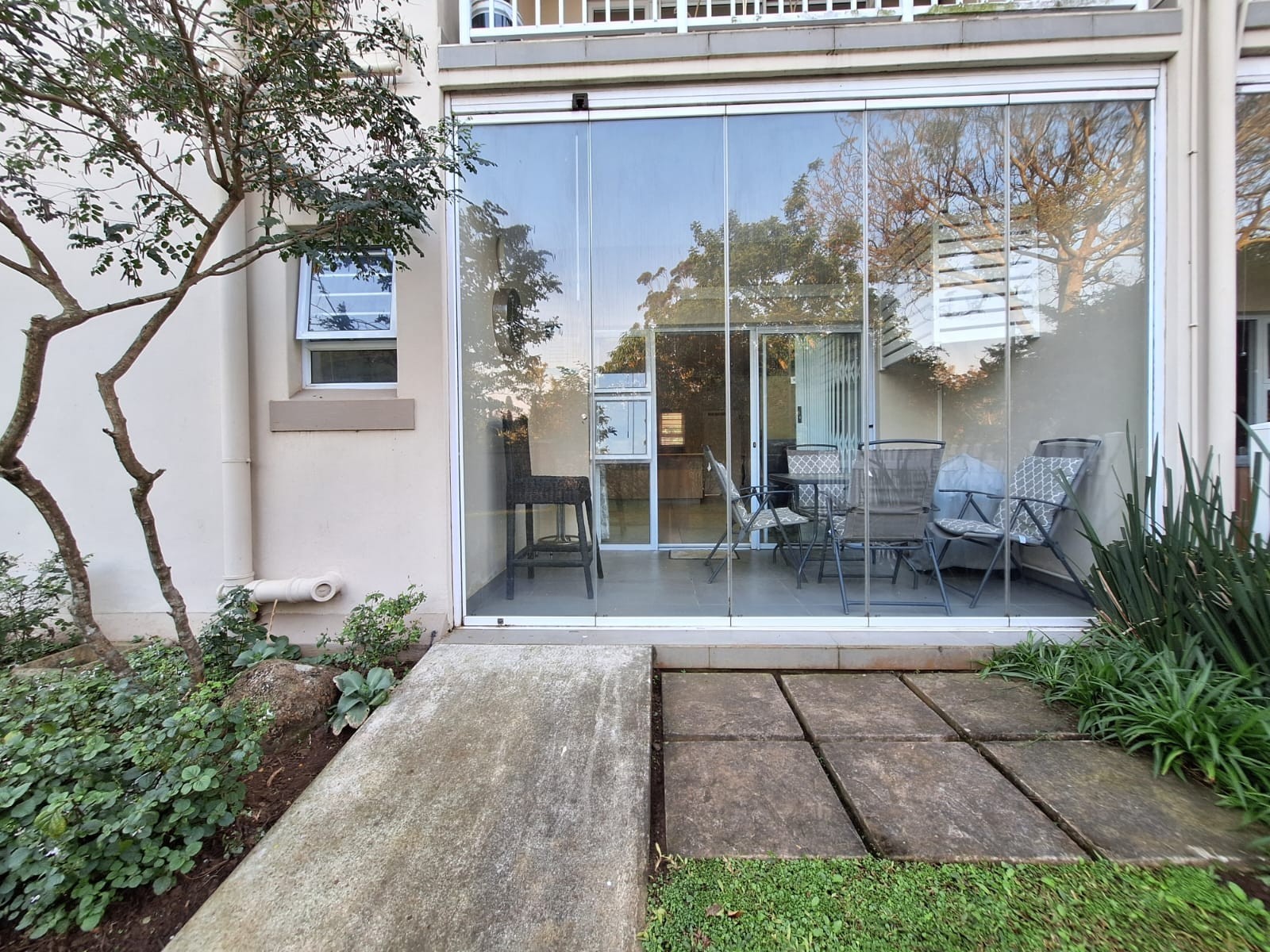 Ground Floor 3Bed 2 Bath Apartment in Manor Estates