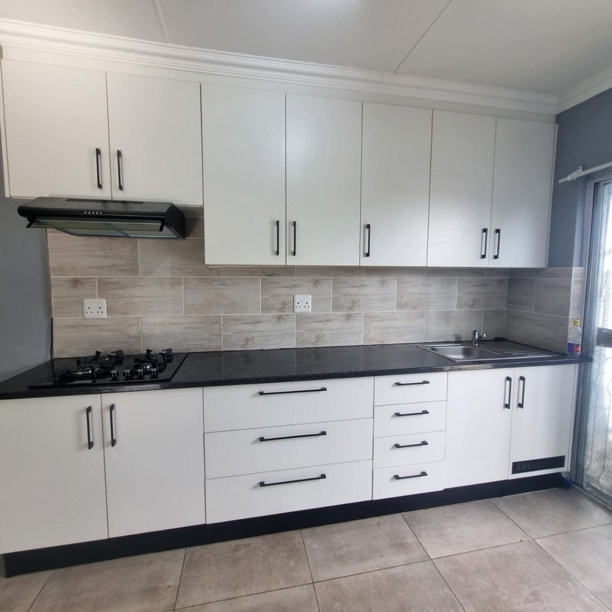 Apartment for rent in Greenfields, East London