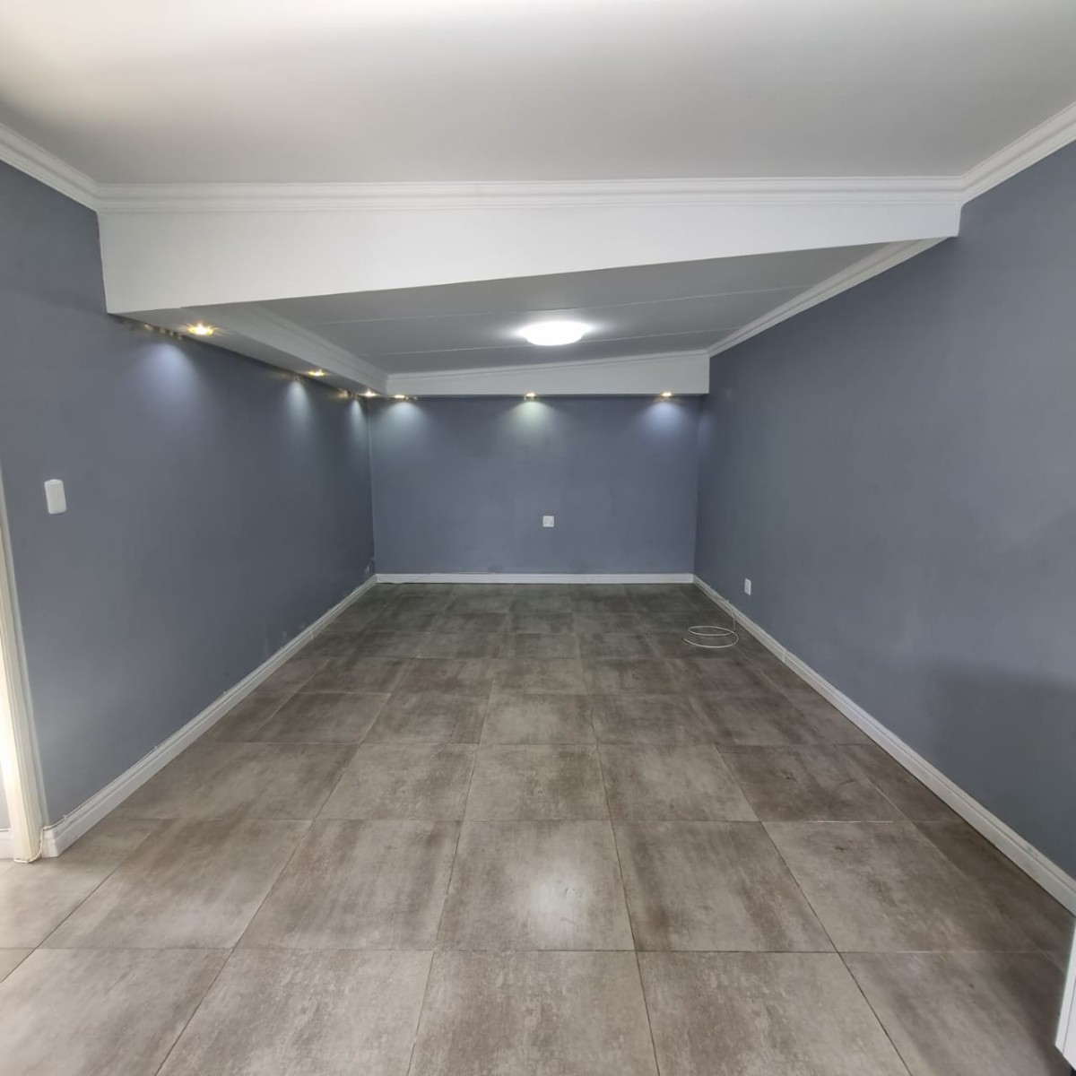 Apartment for rent in Greenfields, East London