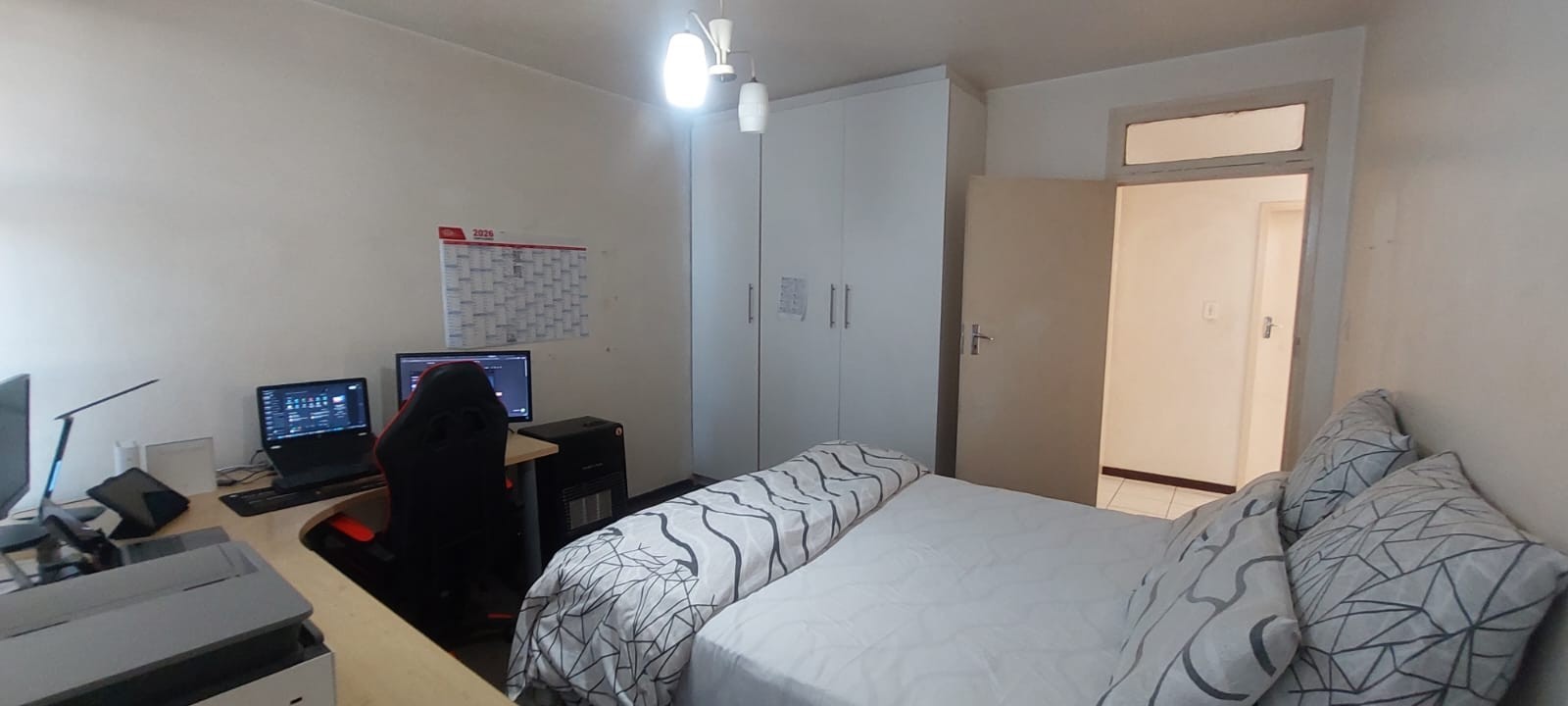 2 Bedroom Apartment for sale in Rosettenville