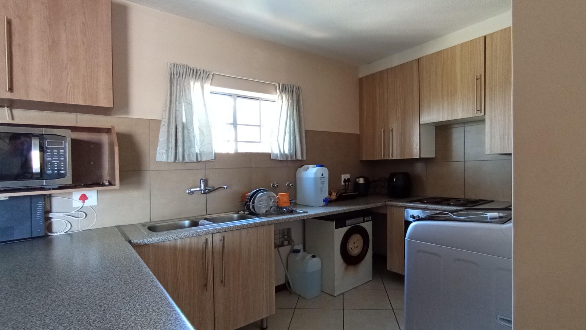 2 Bed 1 Bath Apartment For Sale in Sagewood, Midrand