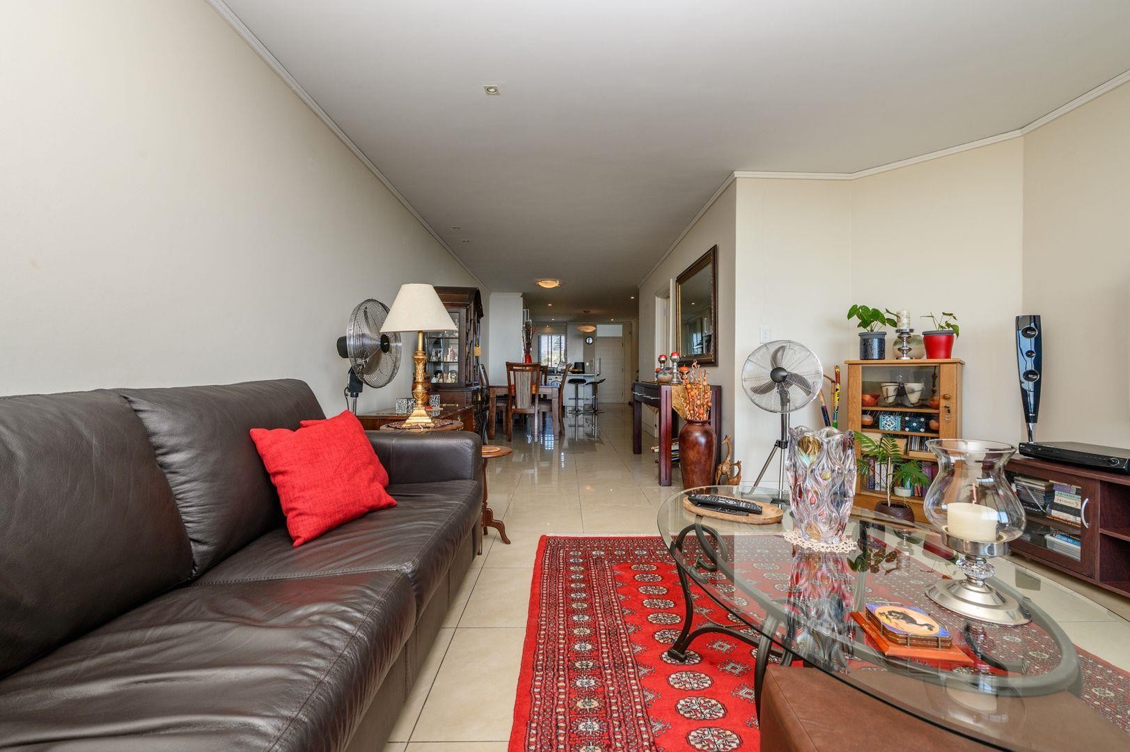 Apartment For Sale in Humewood, Port Elizabeth