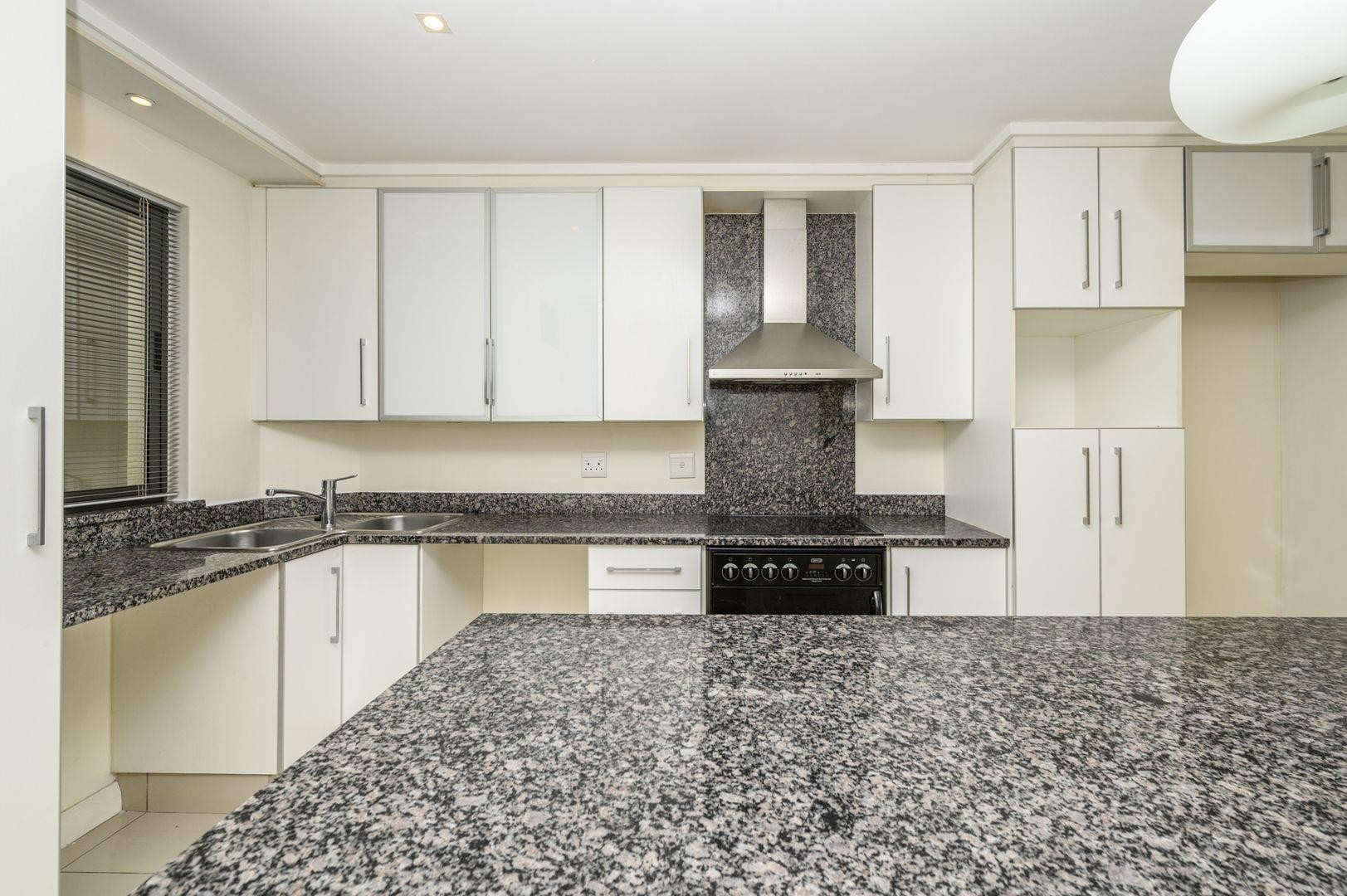 Apartment For Sale in Humewood, Port Elizabeth