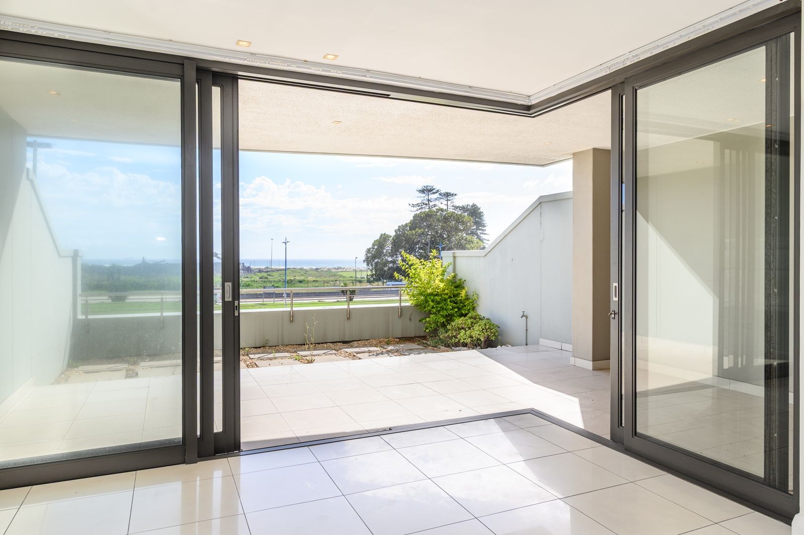 Apartment For Sale in Humewood, Port Elizabeth