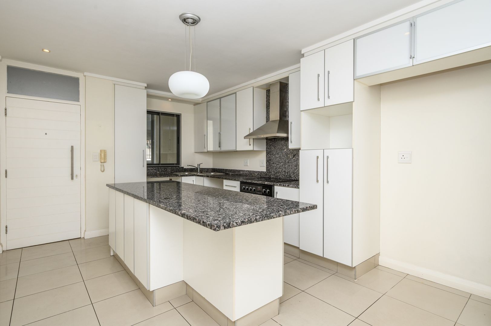 Apartment For Sale in Humewood, Port Elizabeth