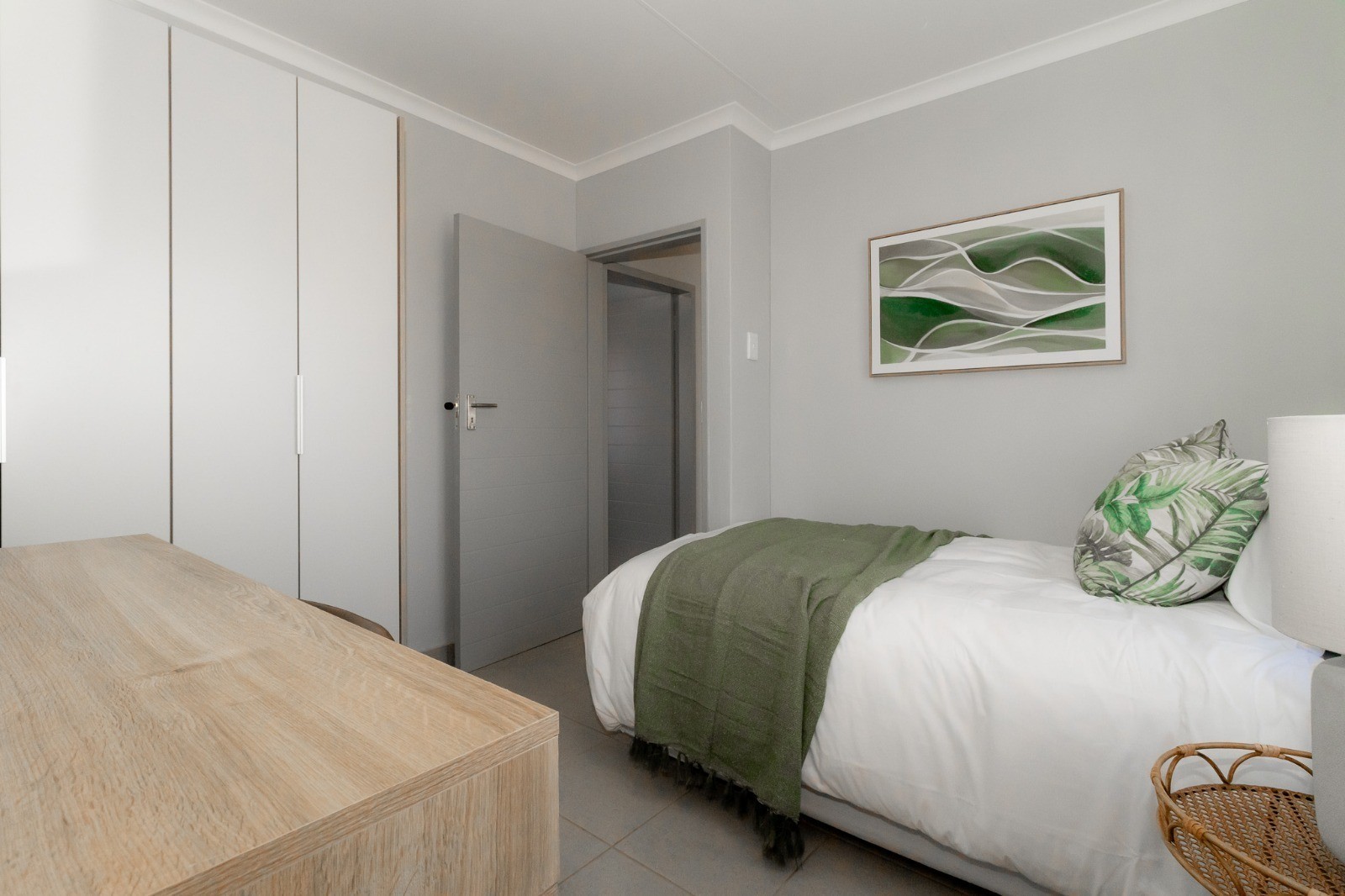 Townhouse To Rent in Milano  Security Estate, Sky city Albertsdal, Alberton