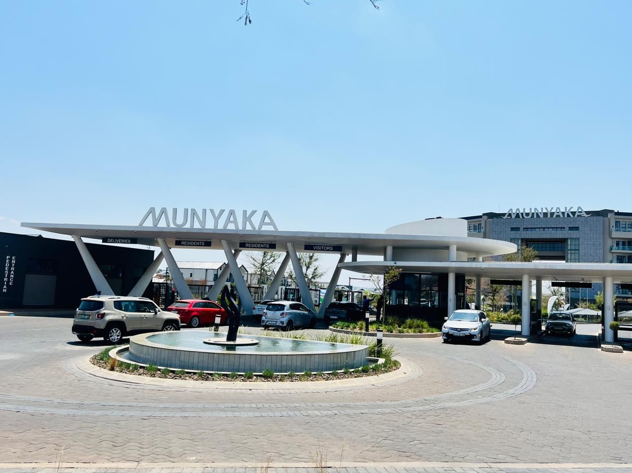 Luxury Top-Floor Penthouse | Includes Appliances | Best Value in Munyaka: R1 800 000