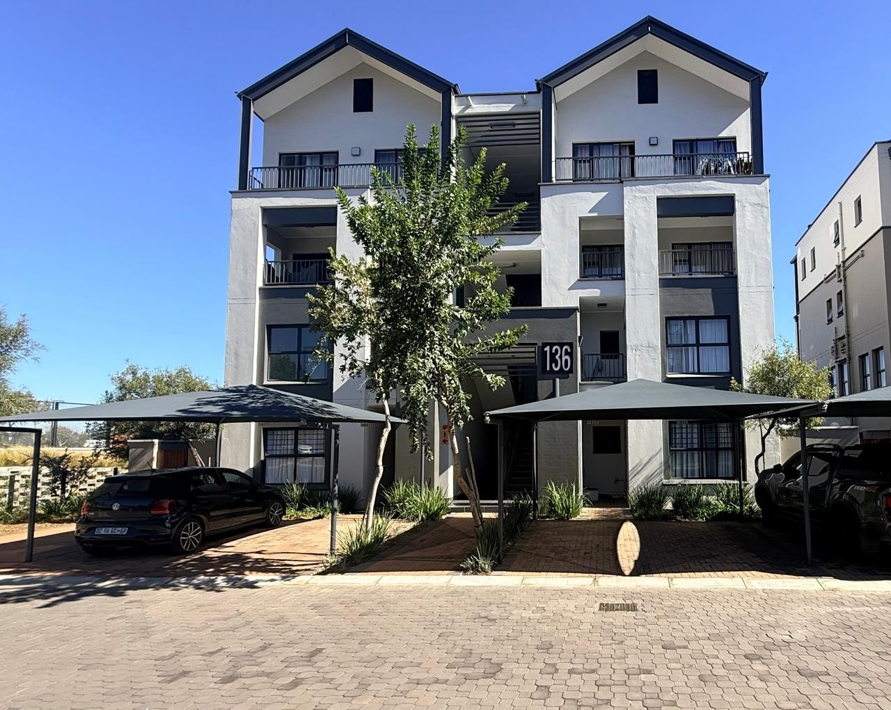 Luxury Top-Floor Penthouse | Includes Appliances | Best Value in Munyaka: R1 800 000