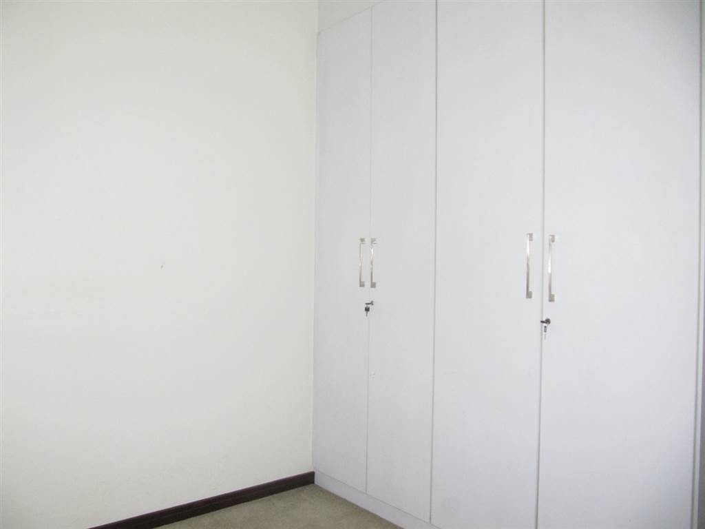 Apartment For Sale in Carlswald, Midrand
