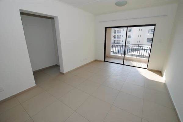 Apartment For Sale in Carlswald, Midrand