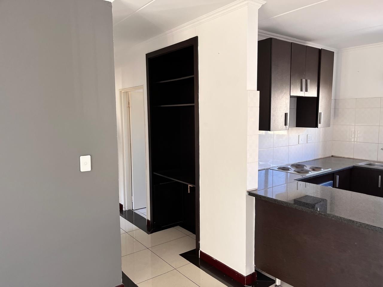 Apartment For Sale in Noordwyk, Midrand