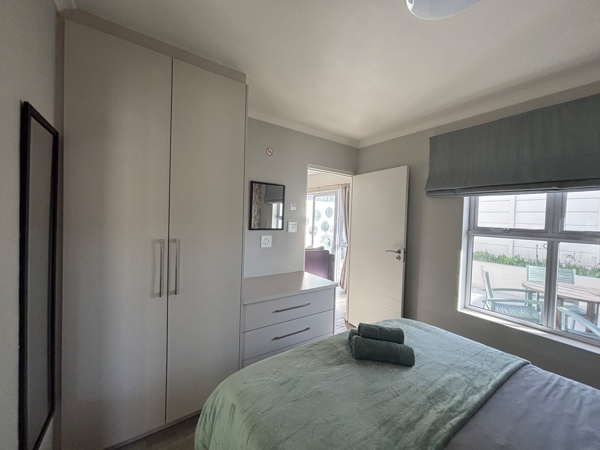 Apartment For Sale in West Beach, Blouberg