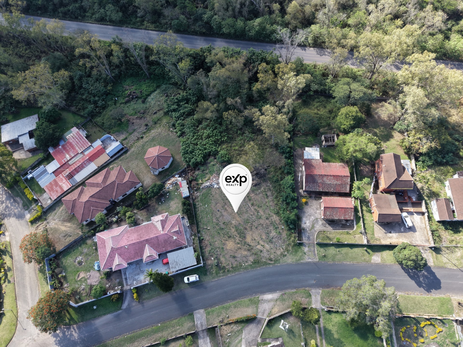 PRIME VACANT LAND OFFERING ENDLESS DEVELOPMENT POTENTIAL