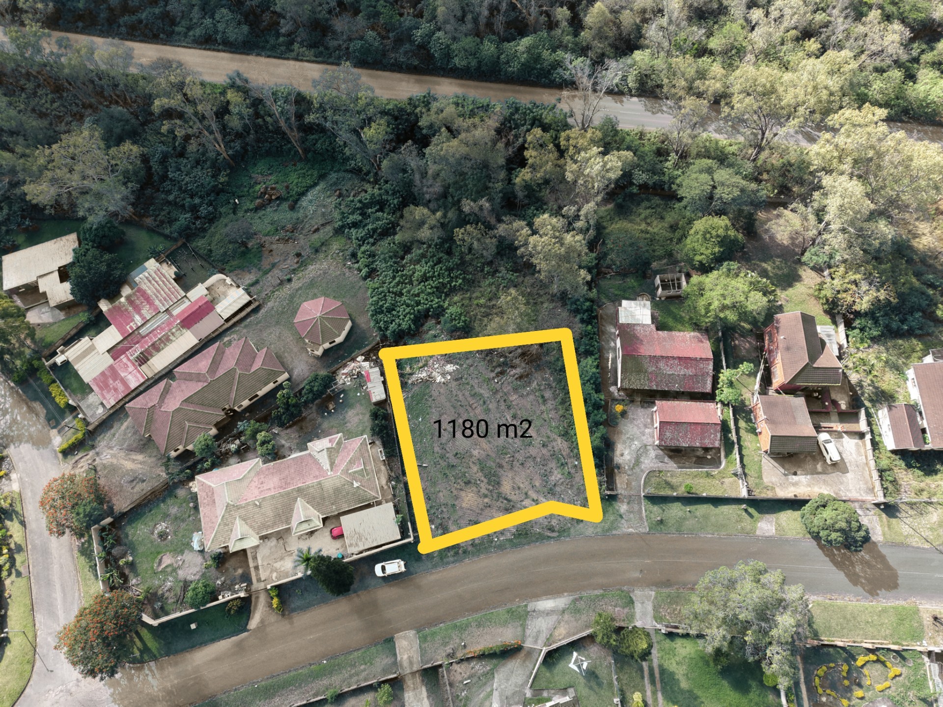 PRIME VACANT LAND OFFERING ENDLESS DEVELOPMENT POTENTIAL