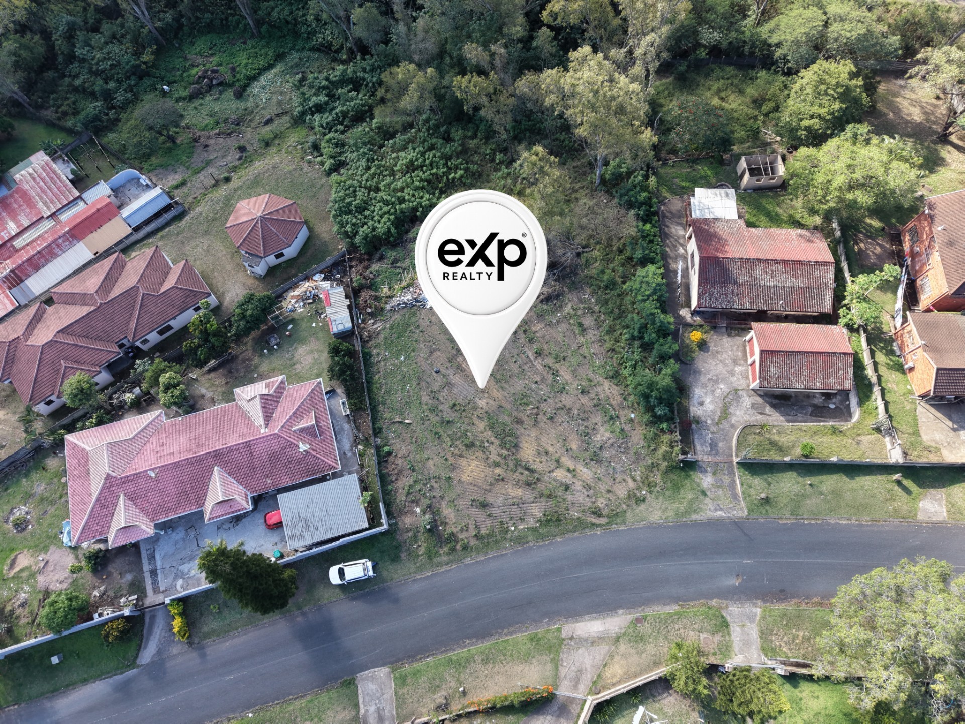 PRIME VACANT LAND OFFERING ENDLESS DEVELOPMENT POTENTIAL